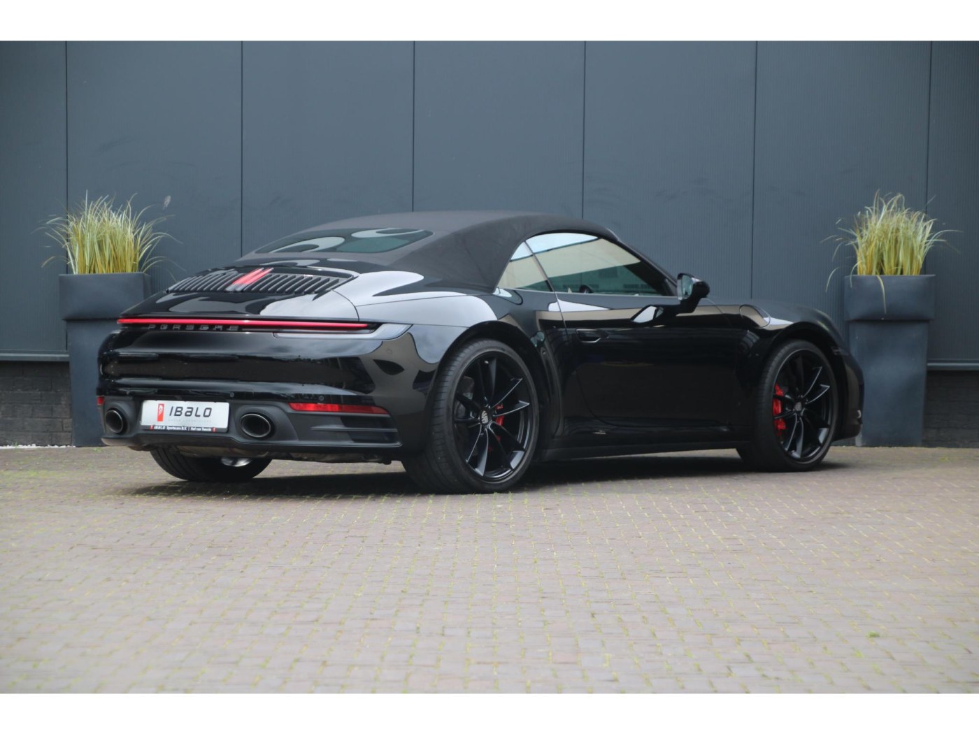 Porsche 911 Carrera S Cabrio (992) 450pk — foto 11 van 88