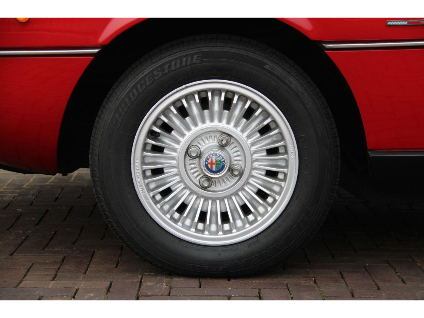 Alfa Romeo Montreal Coupé 2.6 V8 — foto 12 van 45