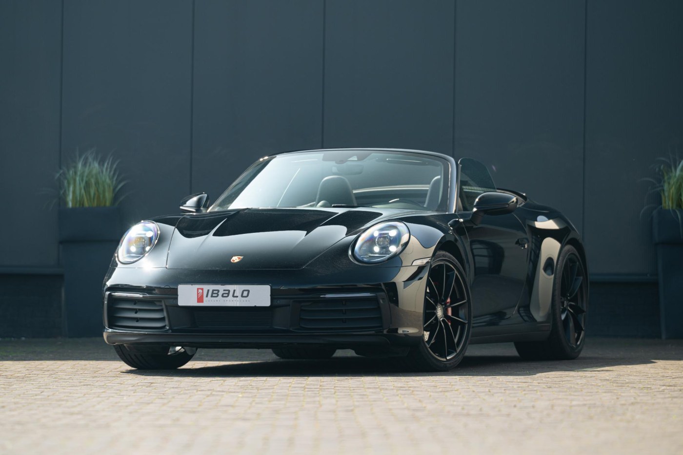 Porsche 911 Carrera S Cabrio (992) 450pk — foto 2 van 88