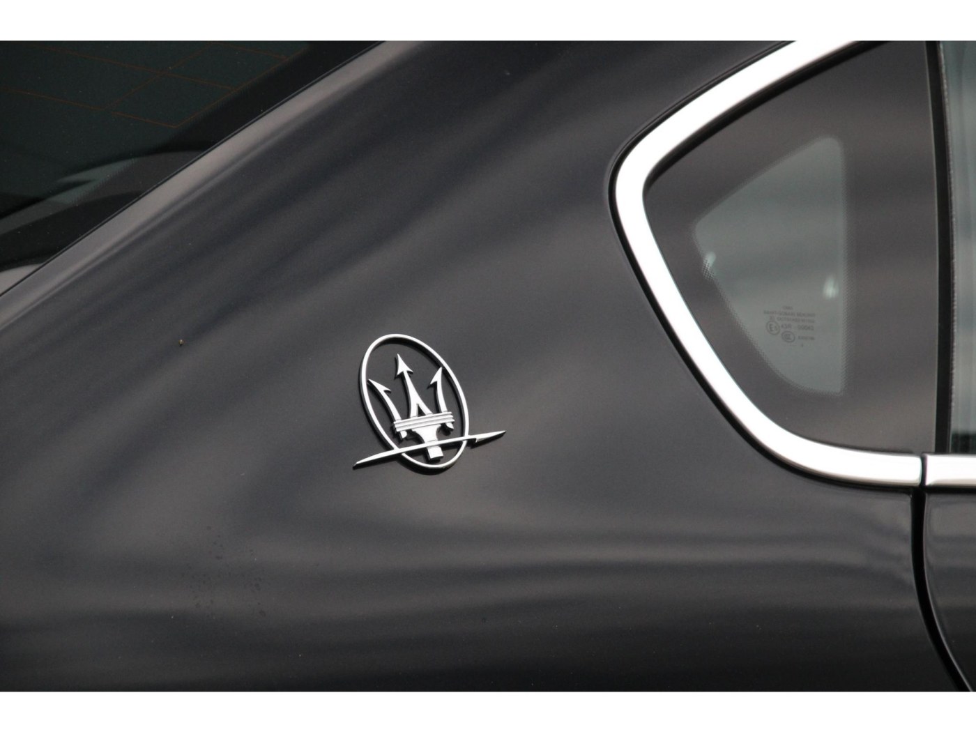Maserati Quattroporte 3.8 V8 GTS — foto 6 van 48