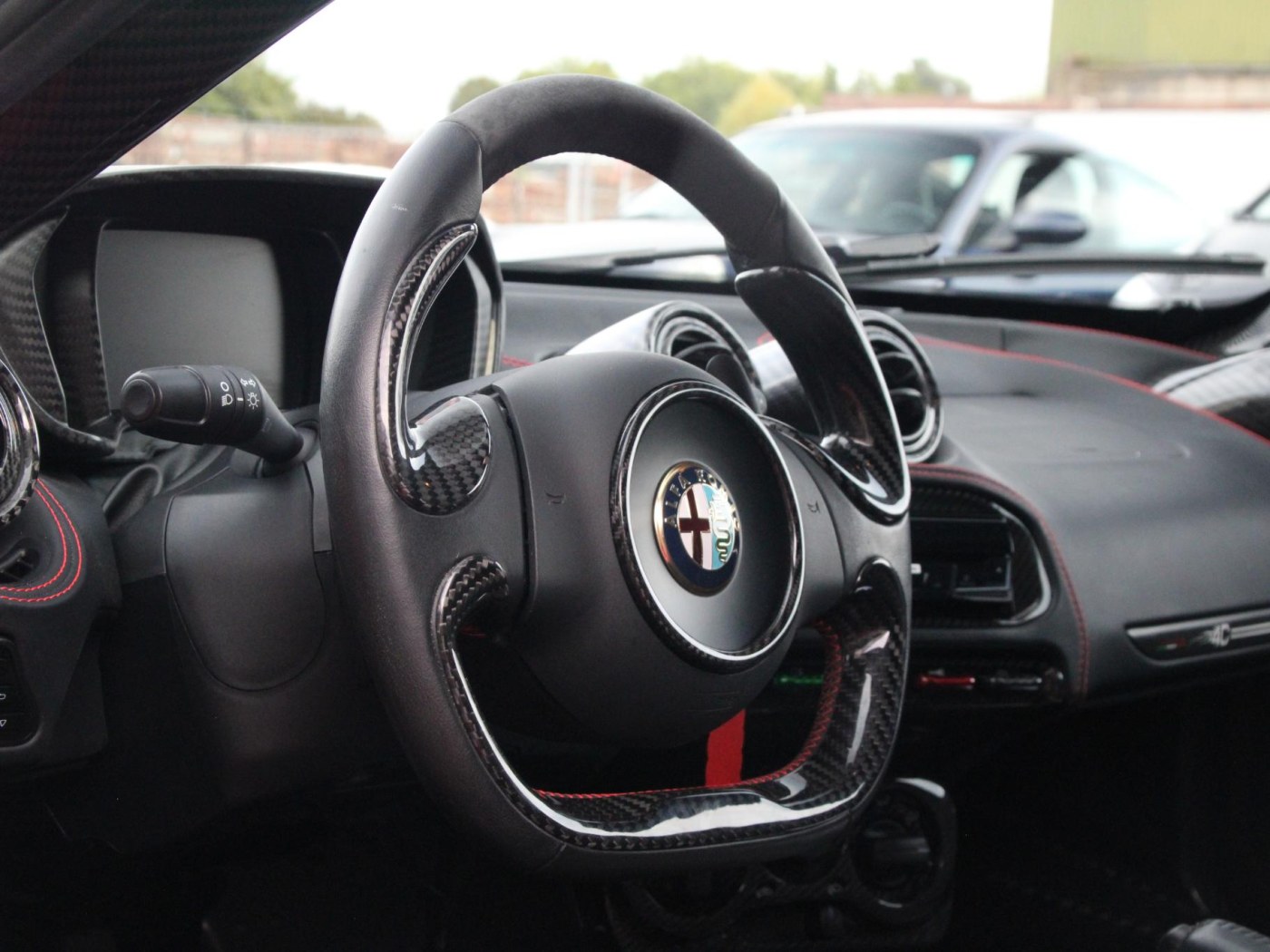 Alfa Romeo 4C TCT Launch Edition — foto 32 van 50
