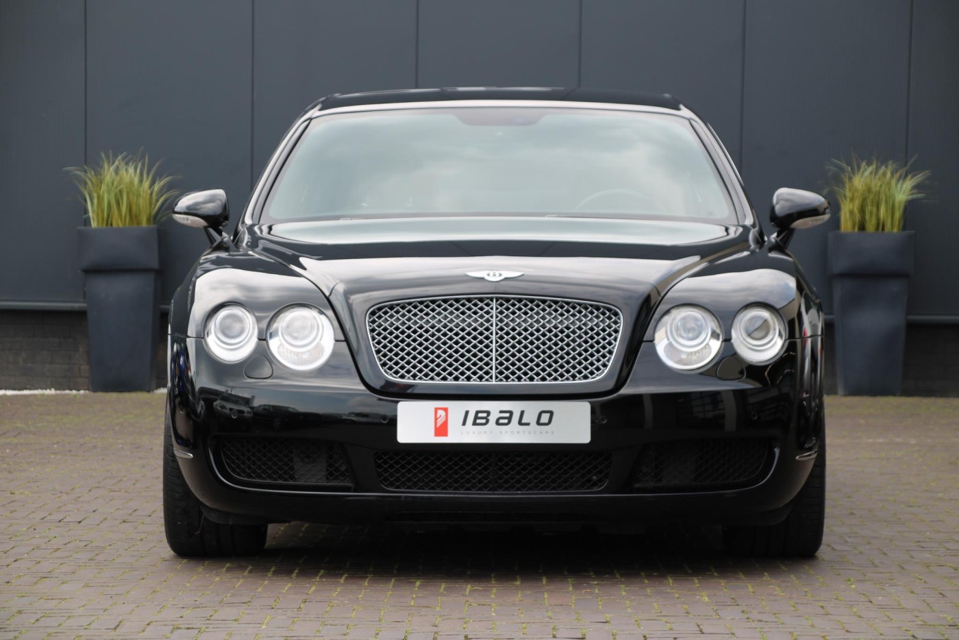 Bentley Continental Flying Spur W12 560pk — foto 12 van 44