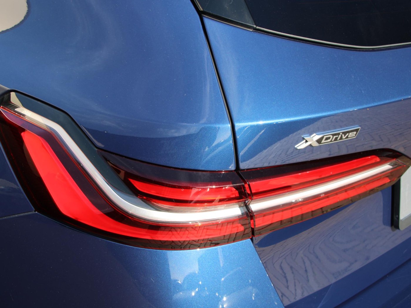 BMW 5-serie Touring 550e xDrive — foto 48 van 53