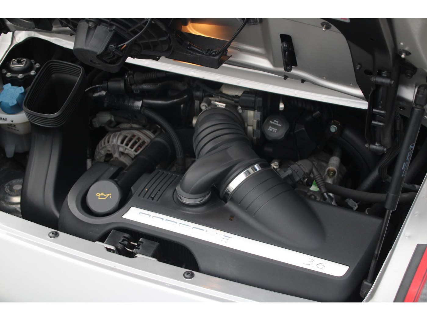 Porsche 911 3.6 Carrera (997) 325pk | BTW-auto | Youngtimer | PCCM Plus | — foto 36 van 53