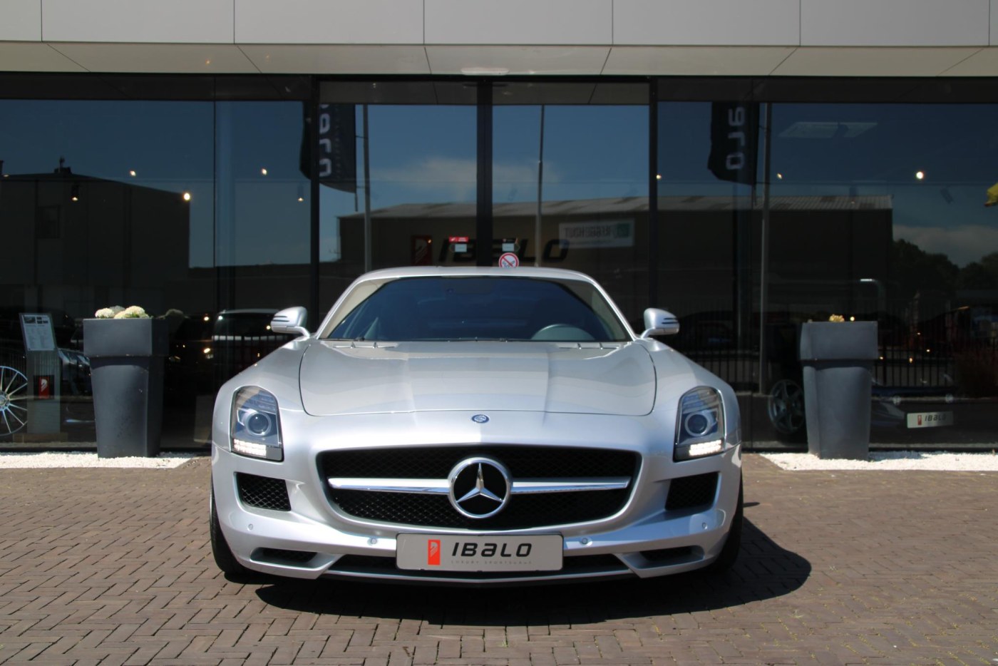 Mercedes-Benz SLS AMG Coupé — foto 20 van 47