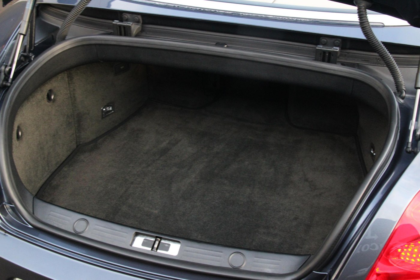 Bentley Continental GTC 6.0 W12 — foto 27 van 47