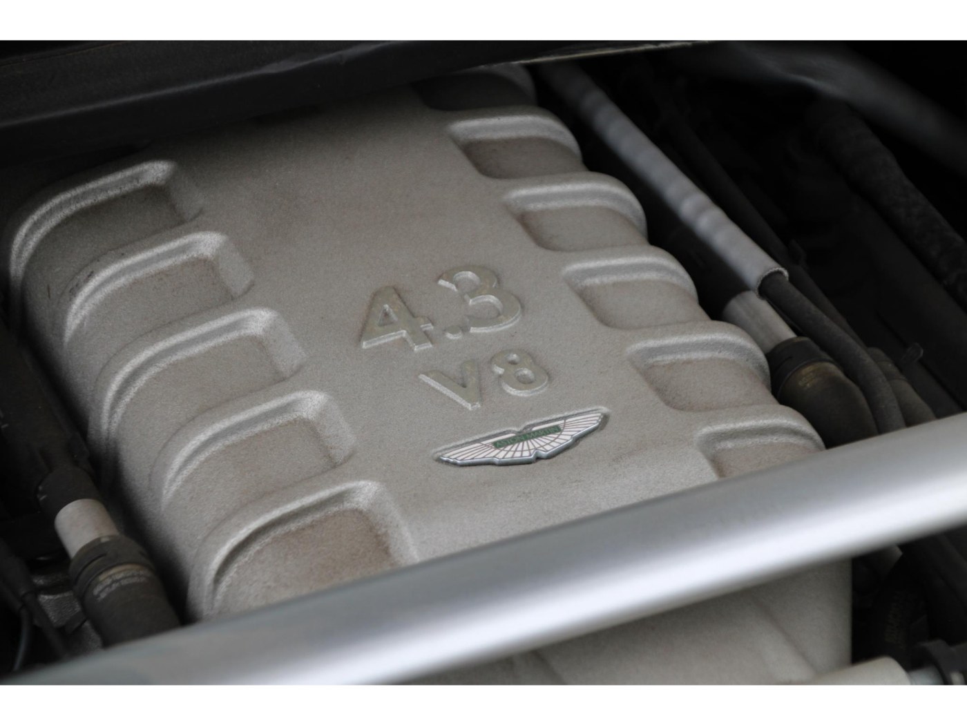 Aston Martin V8 Vantage | Handbak 6 | Green Black | BTW-auto | — foto 5 van 42