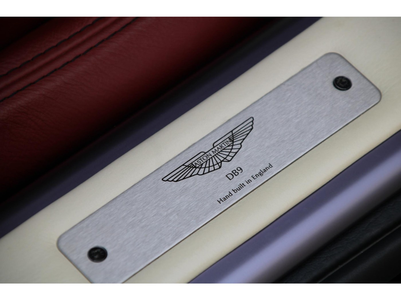 Aston Martin DB9 V12 Touchtronic — foto 18 van 39