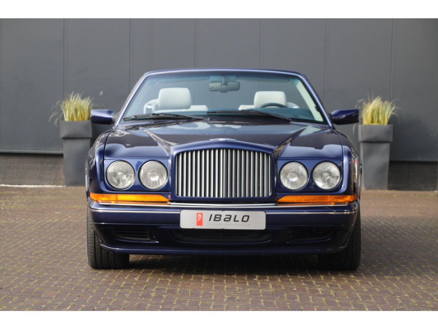 Bentley Azure 6.75 V8 Convertible | 390pk | 750Nm | Youngtimer | Historie | — foto 41 van 44