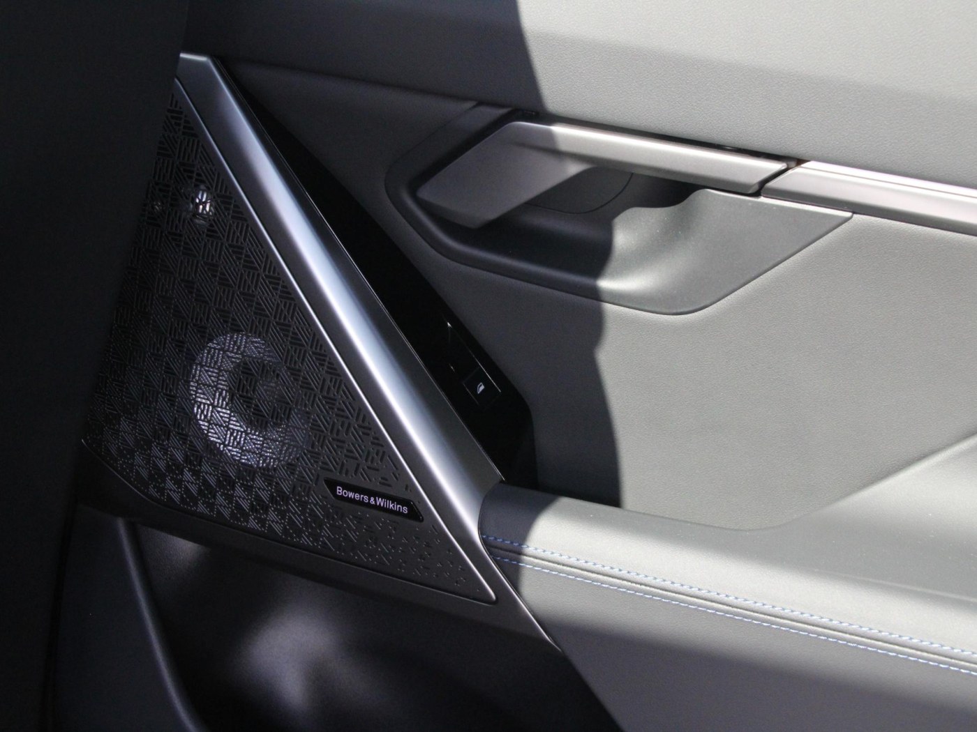 BMW 5-serie Touring 550e xDrive — foto 47 van 53
