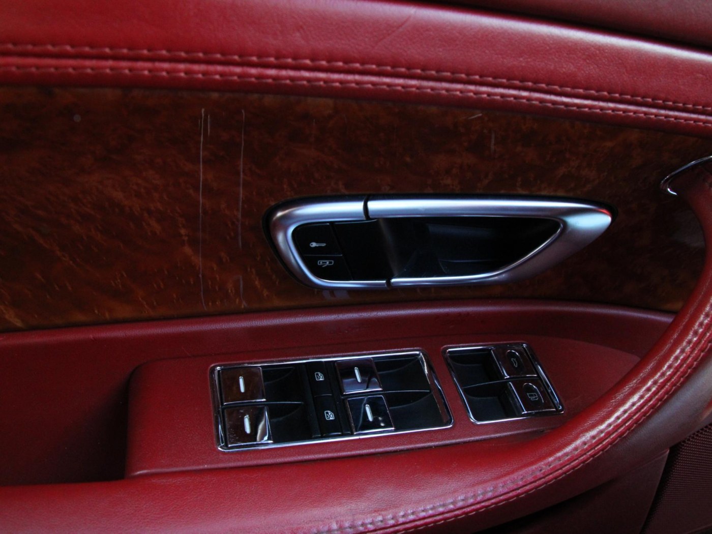 Bentley Continental GT W12 560pk — foto 29 van 30