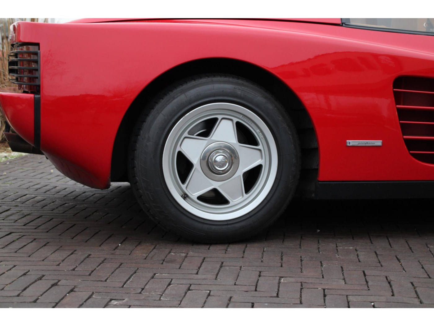 Ferrari Testarossa — foto 24 van 29