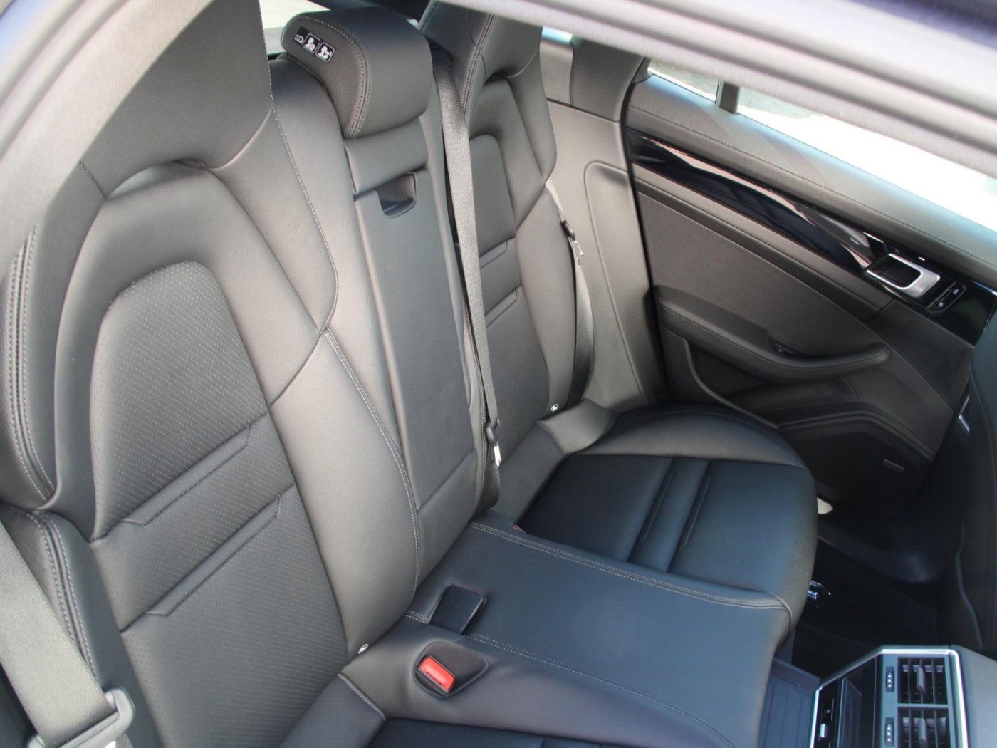 Porsche Panamera ST 4 E-Hybrid — foto 37 van 47