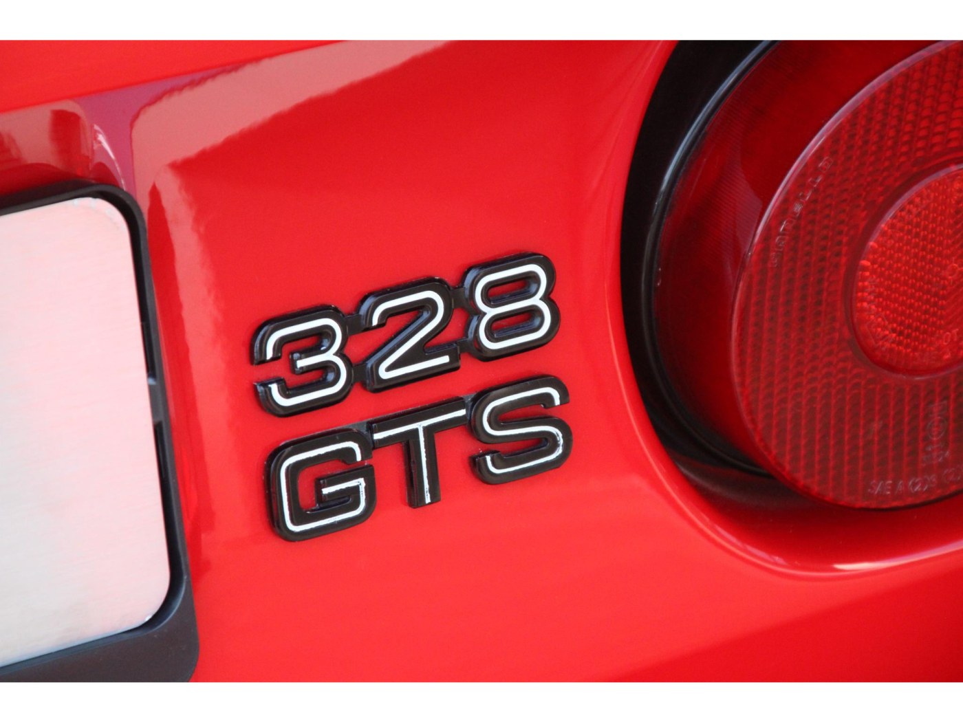Ferrari 328 GTS | Volledige Ferrari-map | pirelli banden | — foto 20 van 60