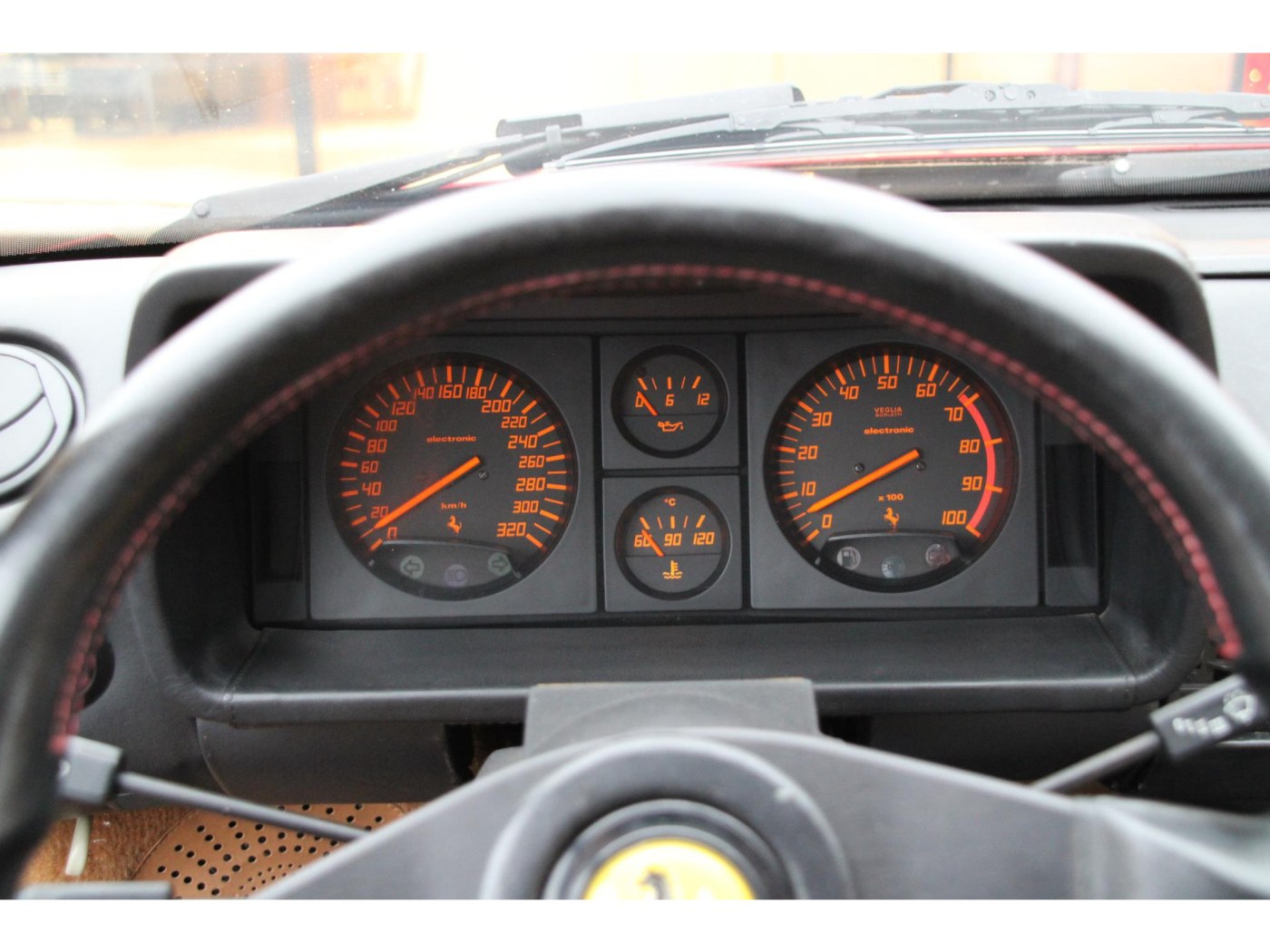 Ferrari Testarossa — foto 13 van 29