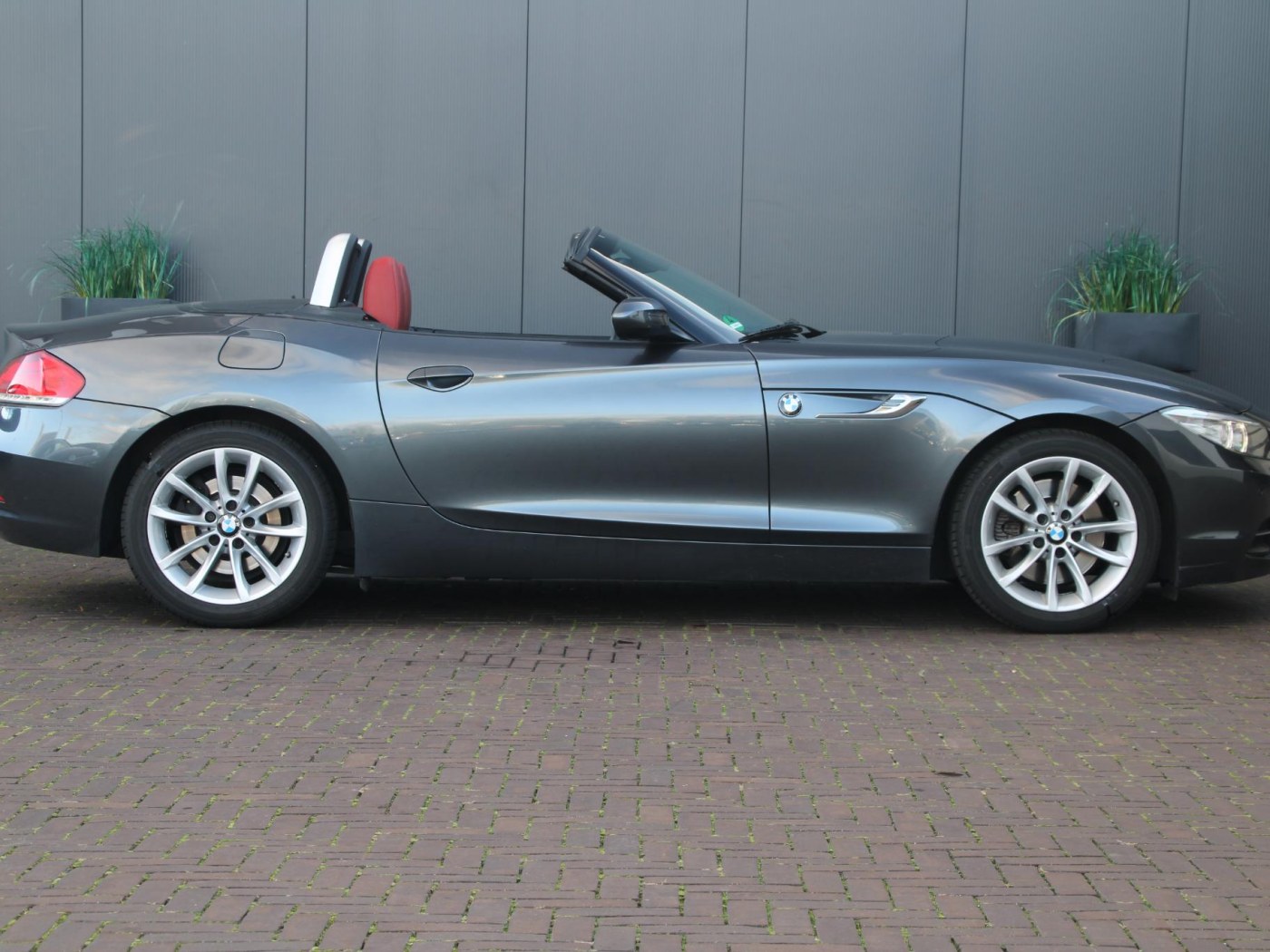 BMW Z4 Roadster sDrive28i High Executive — foto 21 van 34