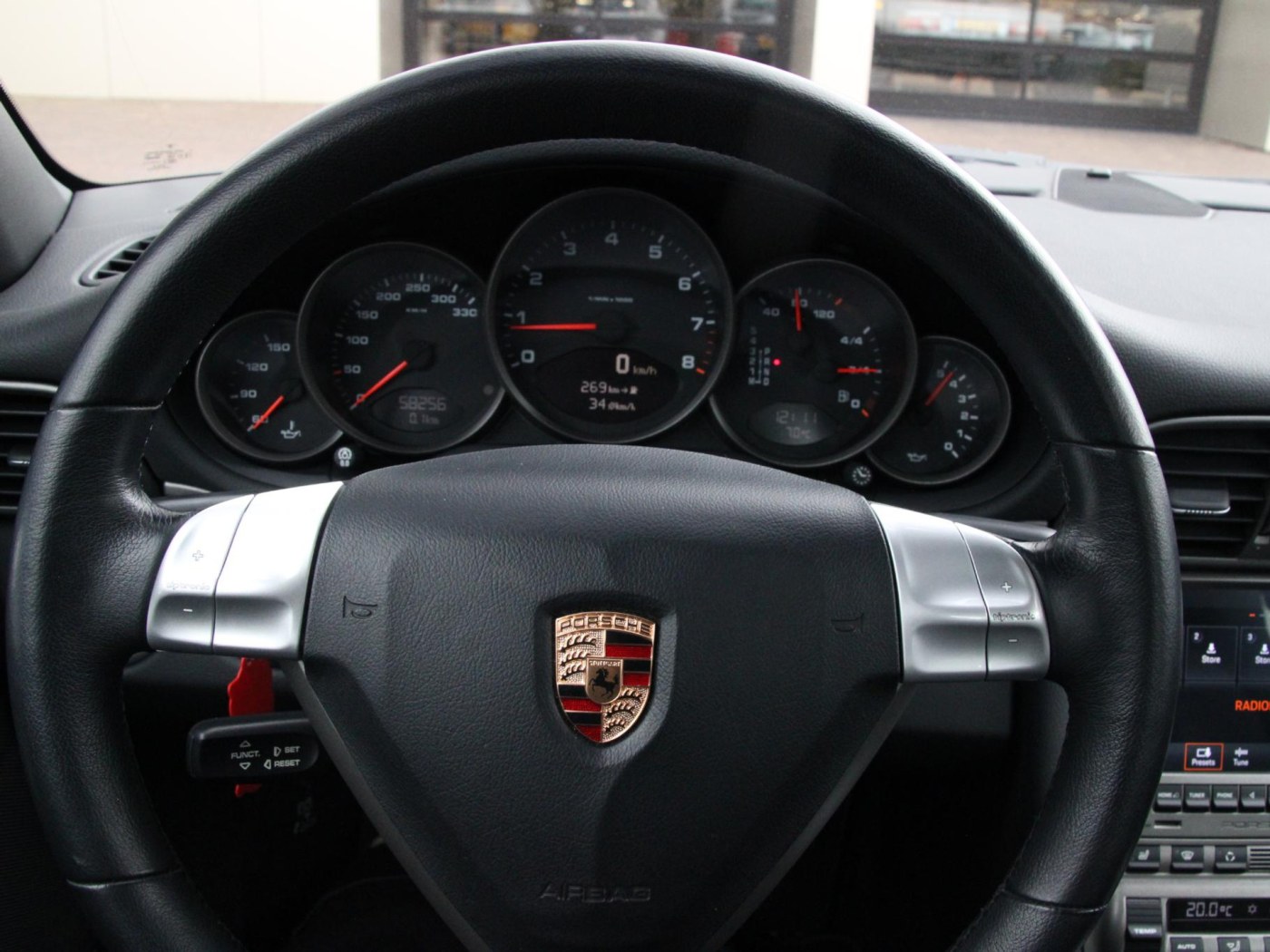 Porsche 911 3.6 Carrera | BTW | 19 inch | Historie | — foto 7 van 19