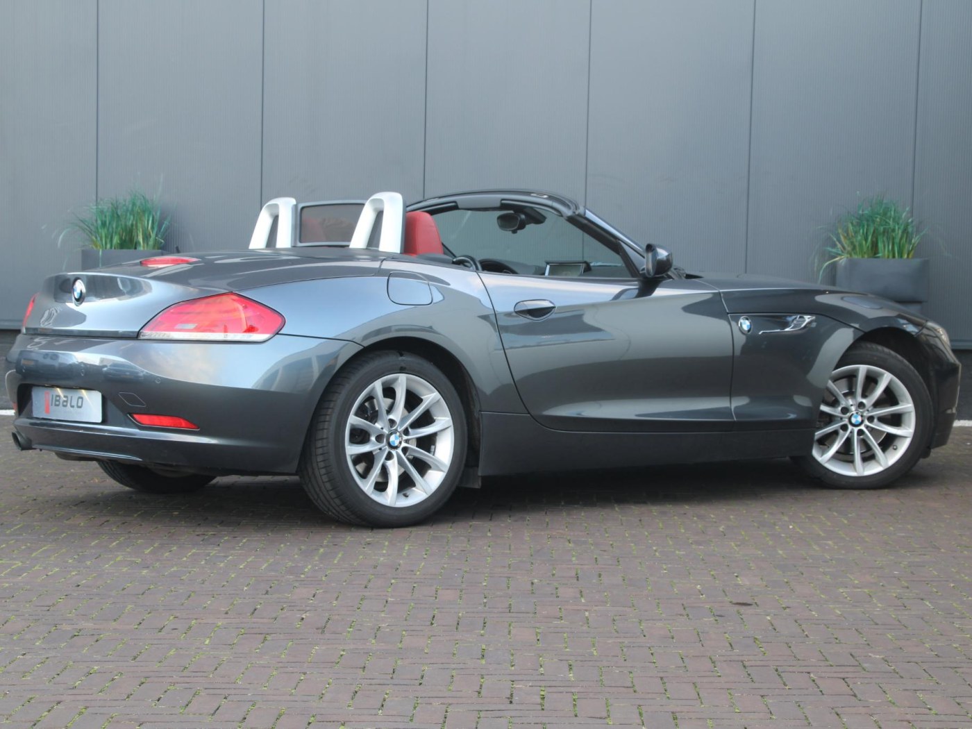 BMW Z4 Roadster sDrive28i High Executive — foto 2 van 34