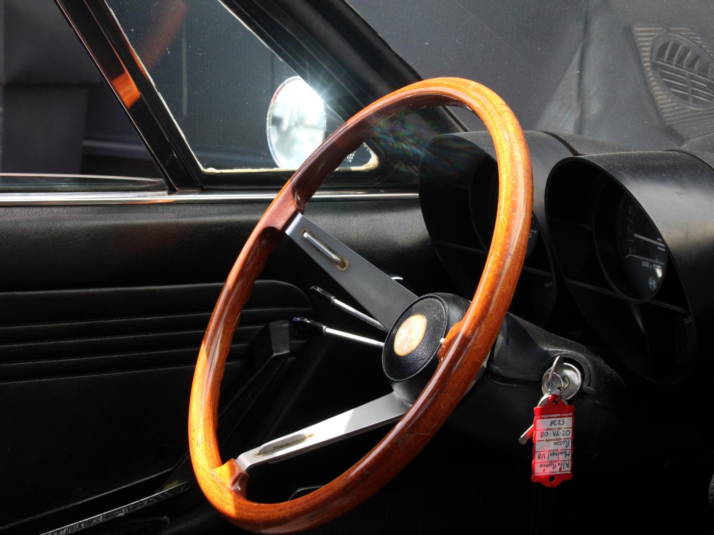 Alfa Romeo Montreal Coupé 2.6 V8 — foto 32 van 45