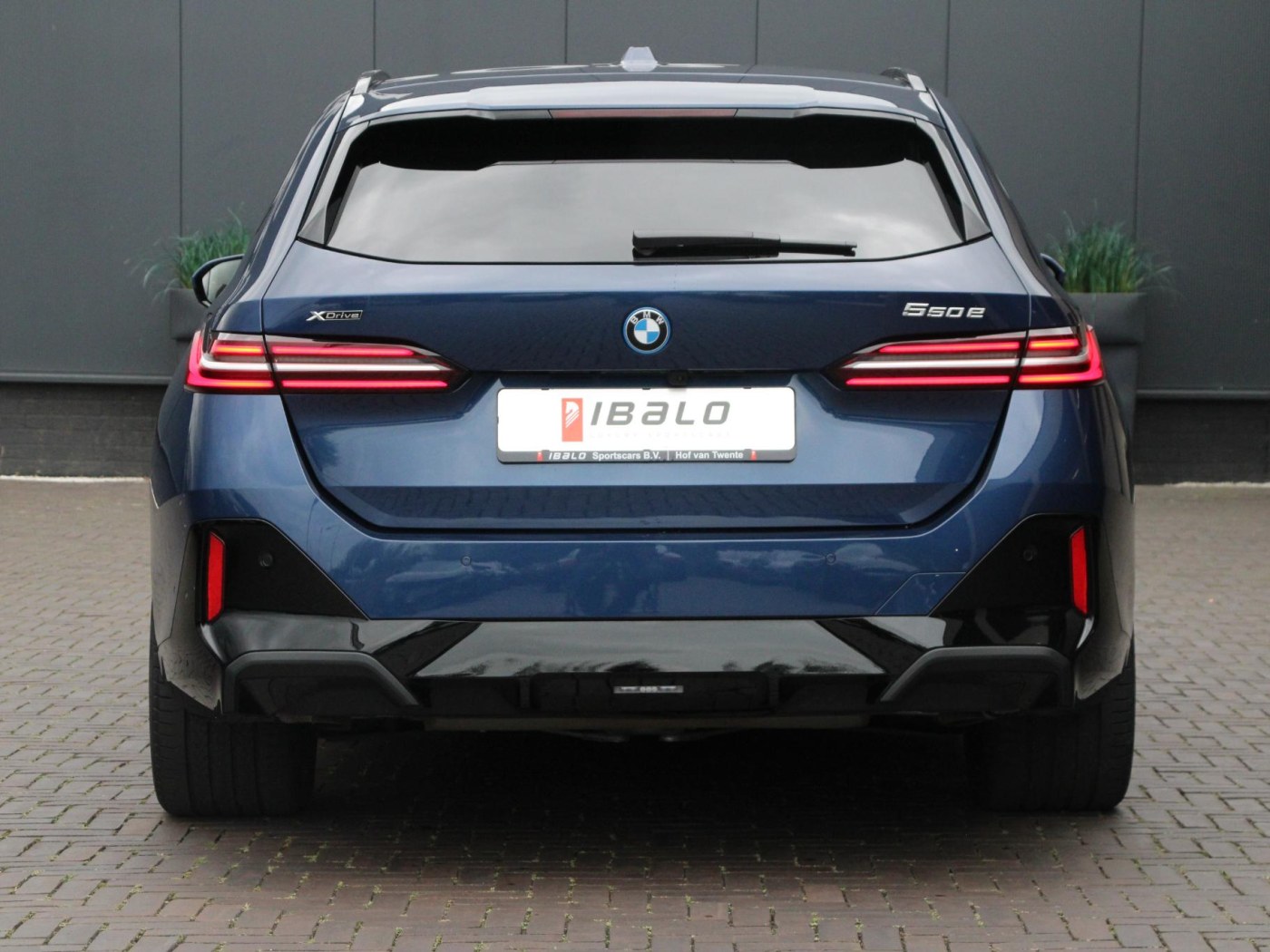 BMW 5-serie Touring 550e xDrive — foto 6 van 53