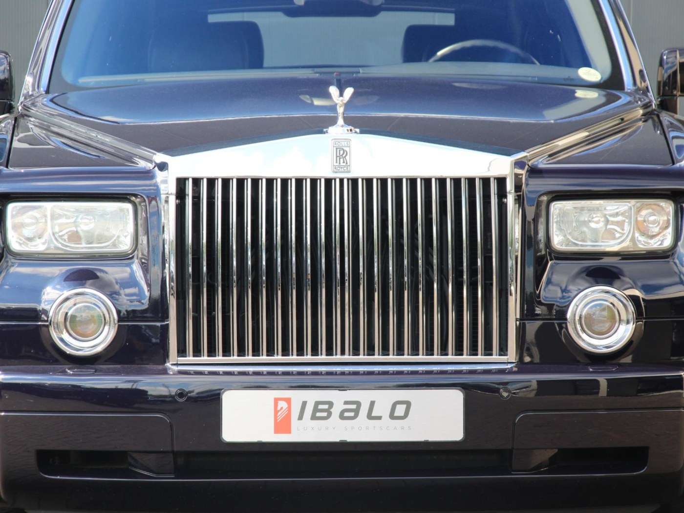 Rolls-Royce Phantom VII 6.75 EWB — foto 52 van 102