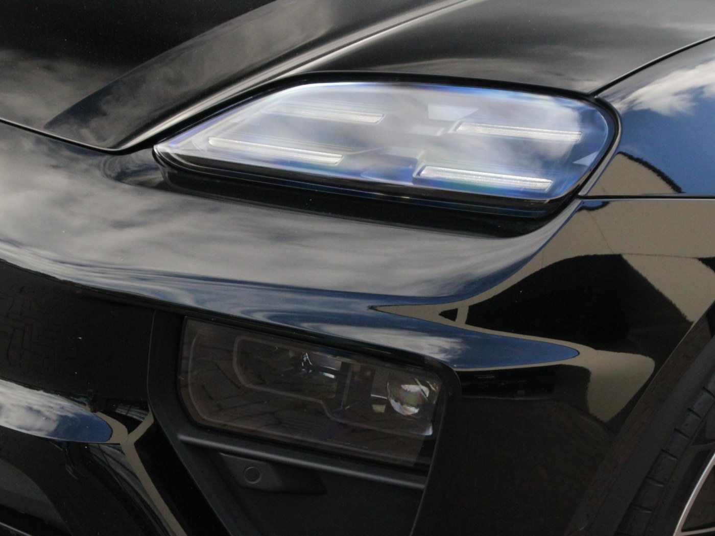 Porsche Macan 4 S 100 kWh — foto 41 van 50