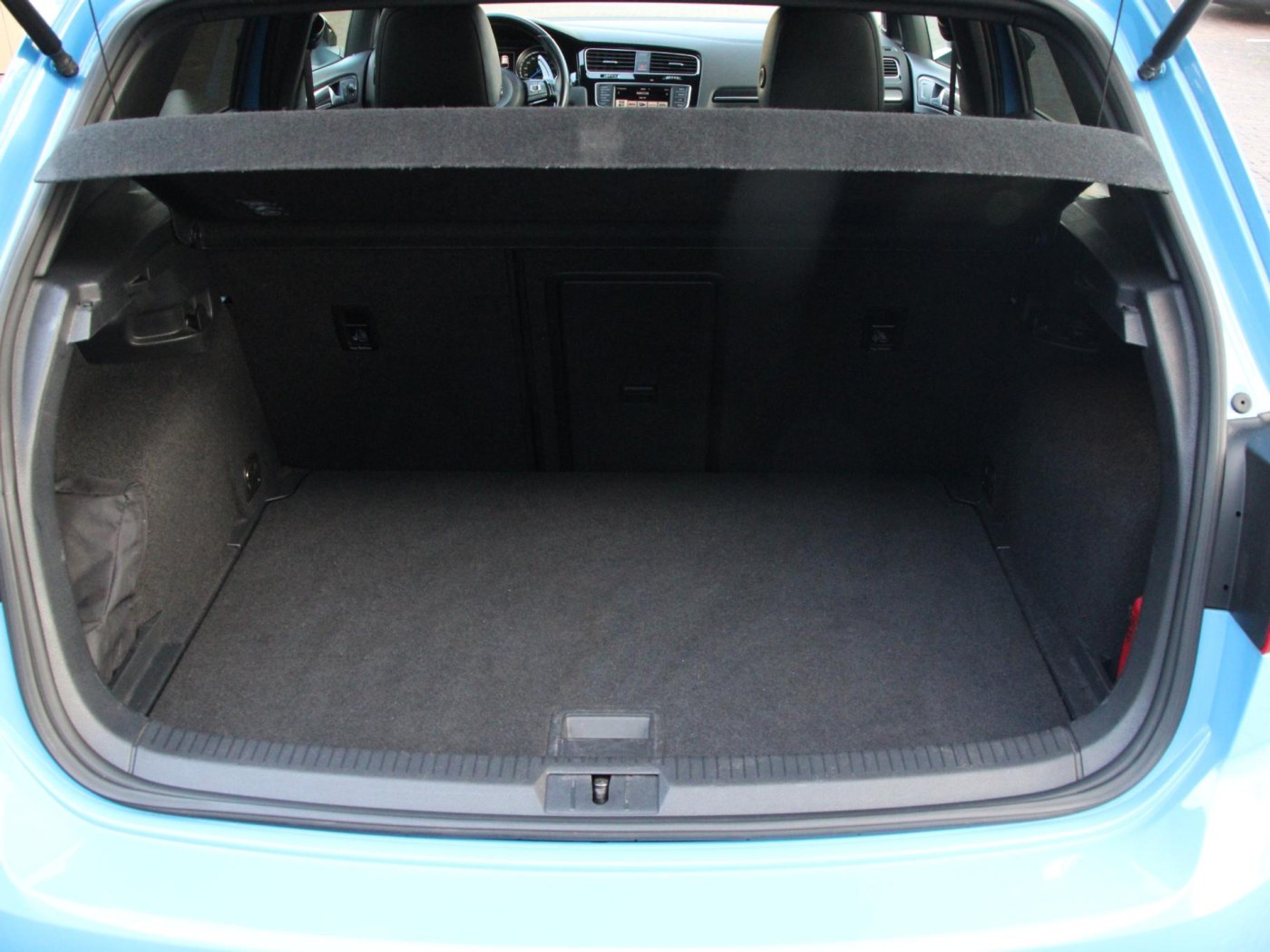 Volkswagen Golf 2.0 TSI R 4Motion | R512 Licht Blau | Dynaudio | — foto 28 van 35