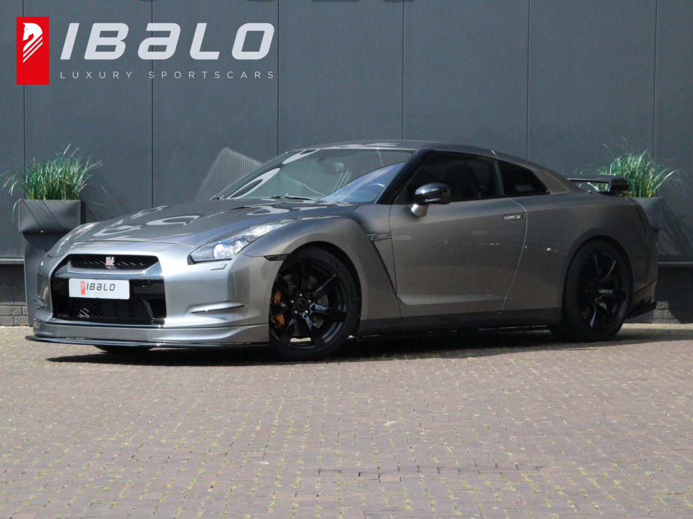 Nissan GT-R 3.8 V6 Premium — foto 1 van 55