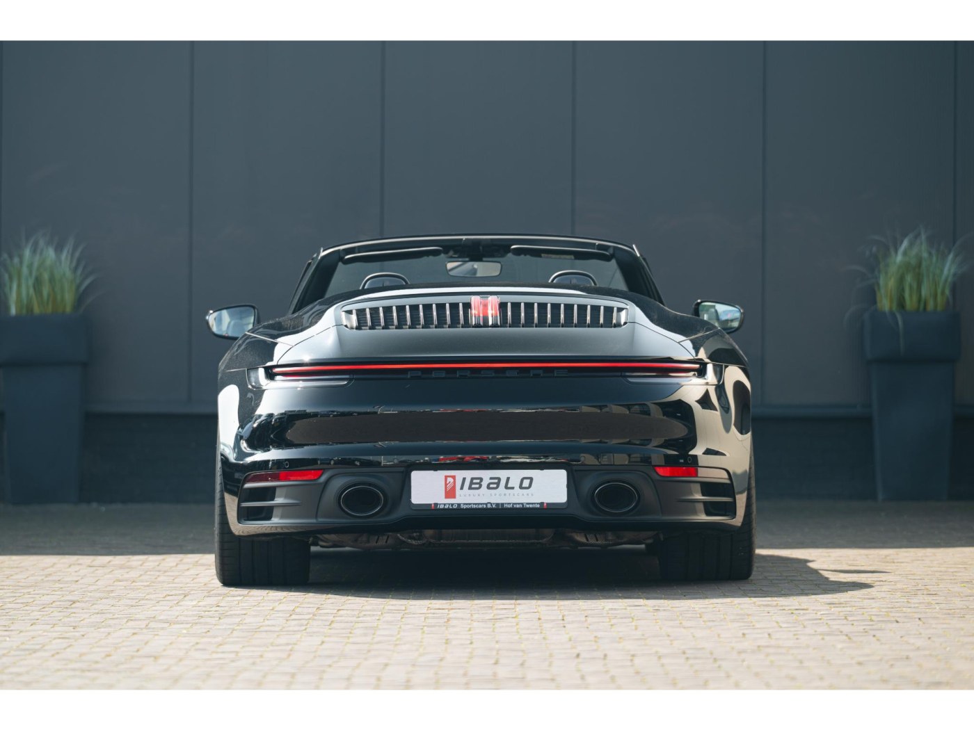 Porsche 911 Carrera S Cabrio (992) 450pk — foto 57 van 88