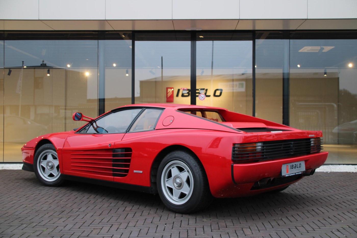 Ferrari Testarossa — foto 9 van 29