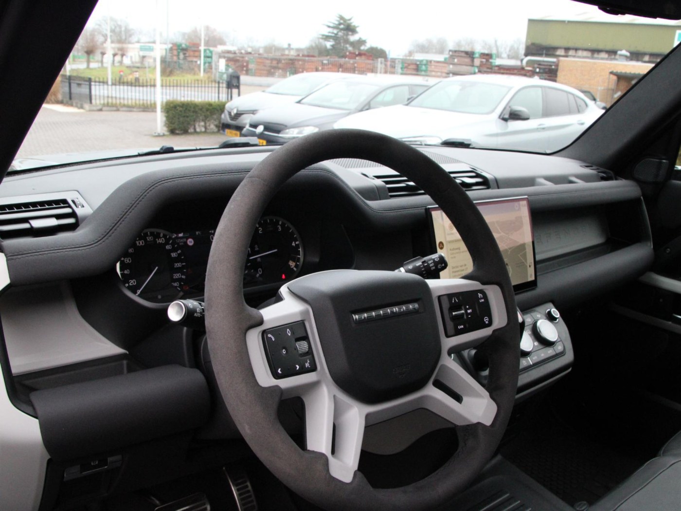 Land Rover Defender 3.0 D250 110 MHEV X-Dynamic HSE — foto 11 van 38
