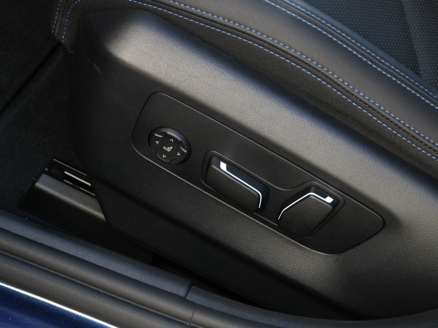 BMW 5-serie Touring 550e xDrive — foto 41 van 53