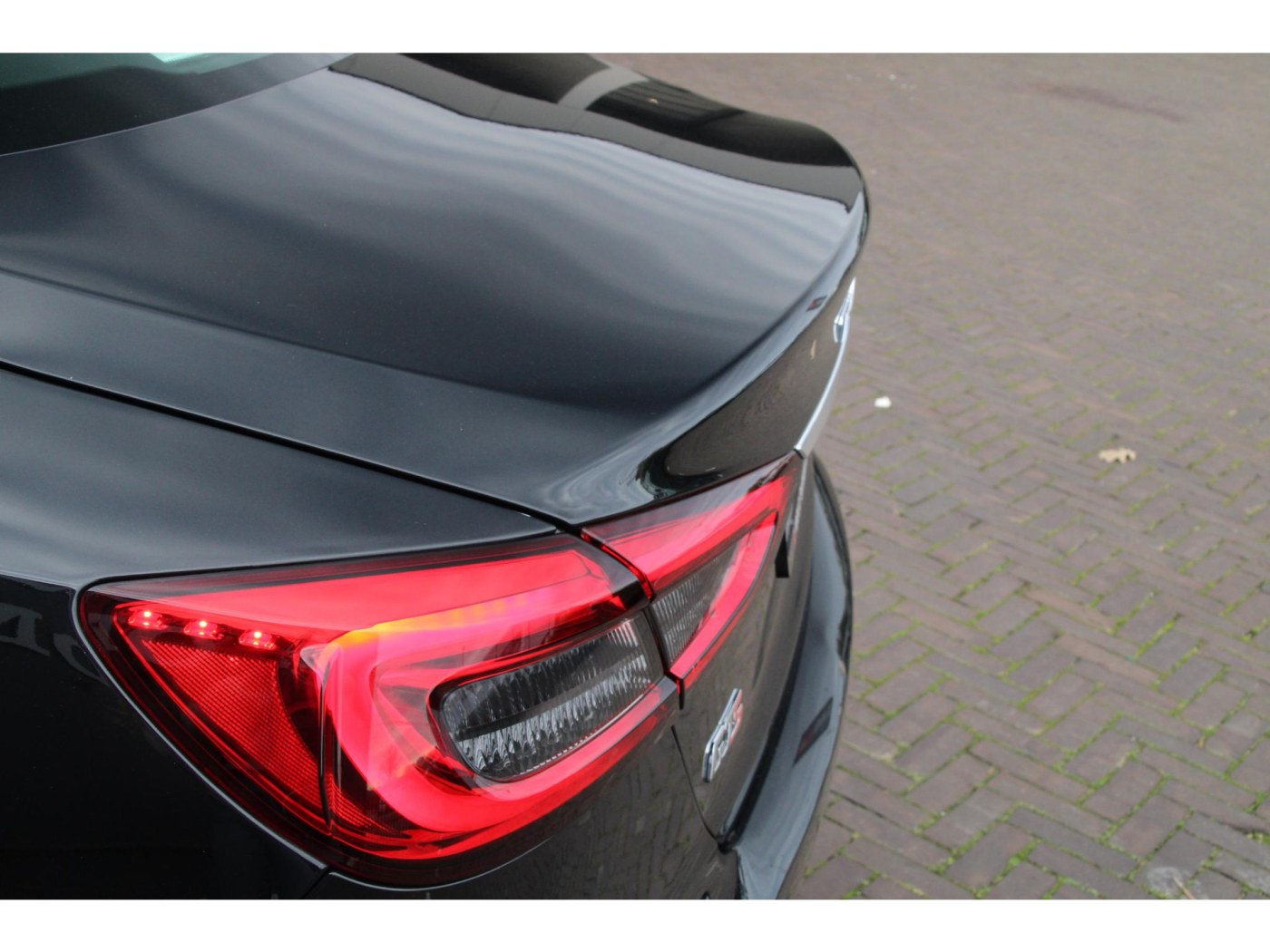 Maserati Quattroporte 3.8 V8 GTS — foto 11 van 48