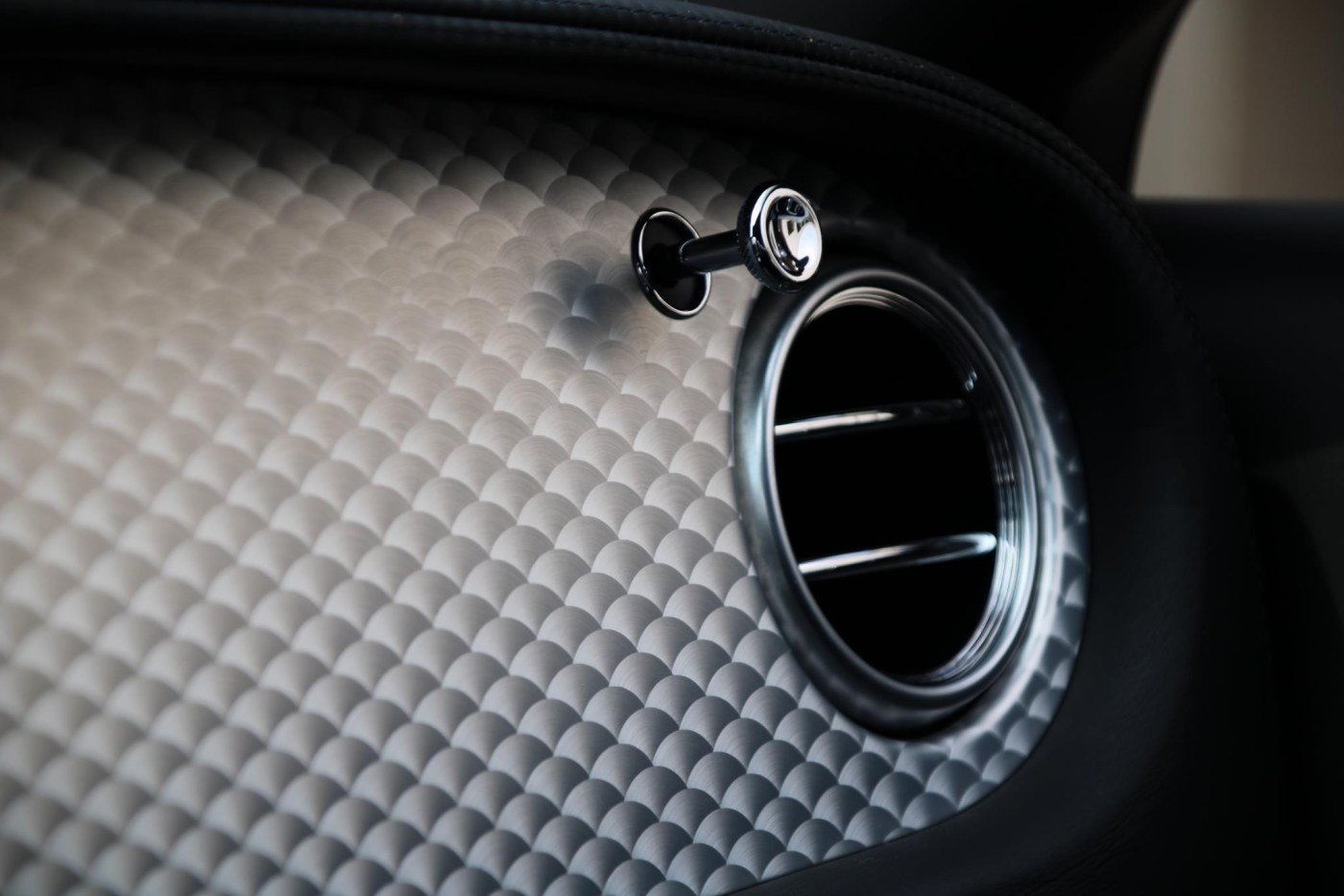 Bentley Continental Flying Spur W12 560pk — foto 42 van 44