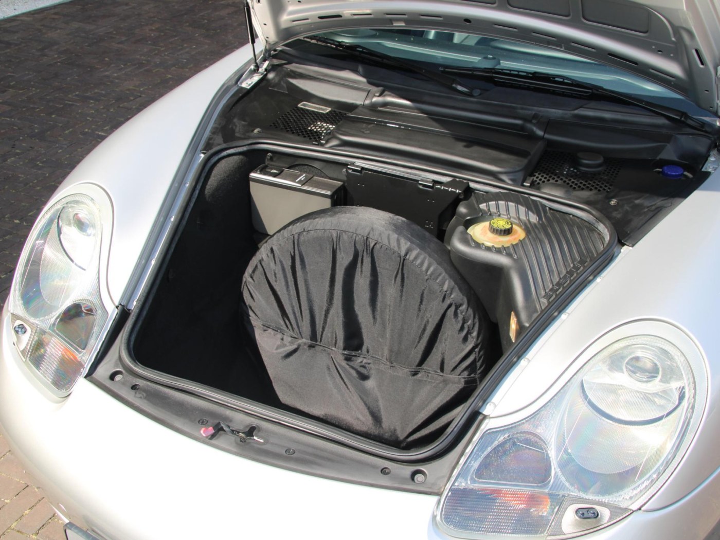 Porsche 911 3.4 Coupé Carrera — foto 38 van 42