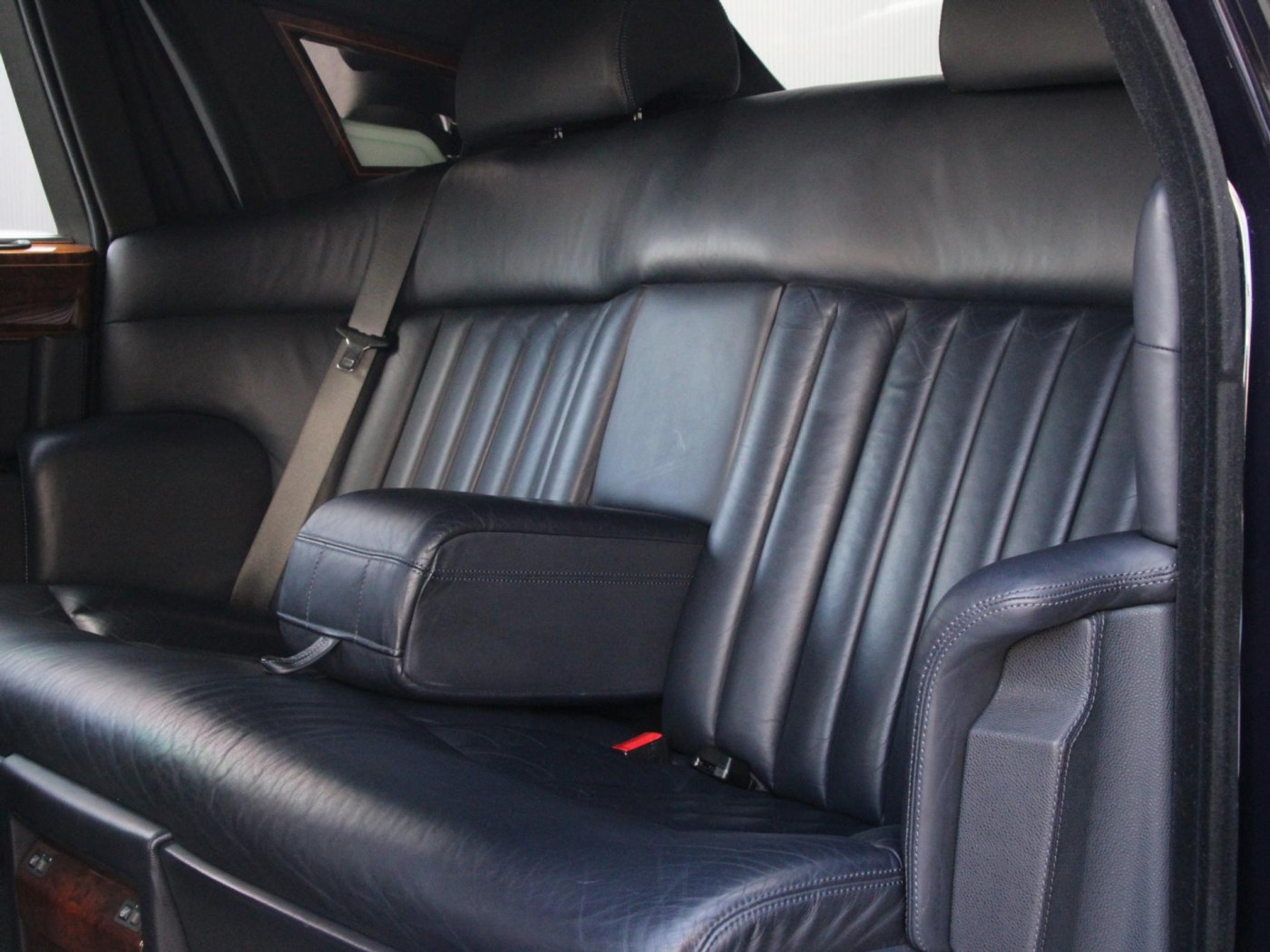Rolls-Royce Phantom VII 6.75 EWB — foto 48 van 102