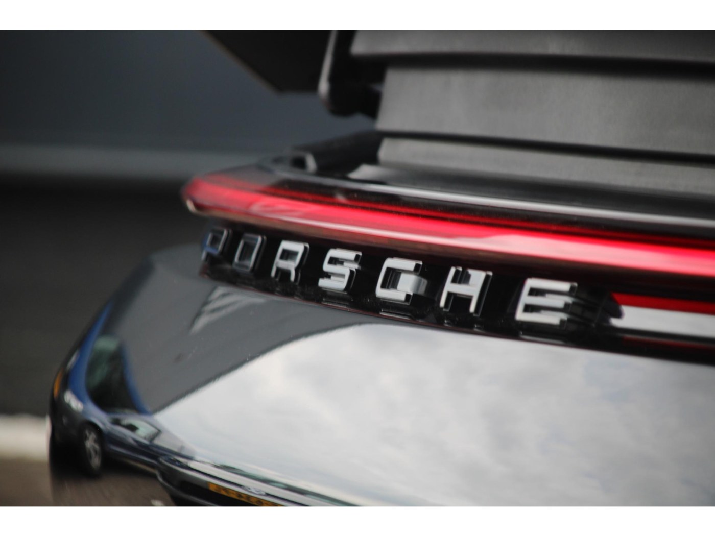 Porsche 911 Carrera S Cabrio (992) 450pk — foto 47 van 88