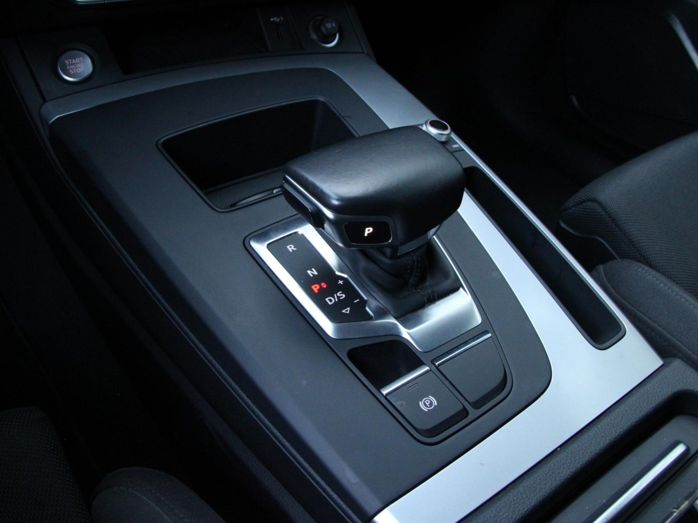 Audi Q5 50 TFSI e S edition — foto 12 van 20