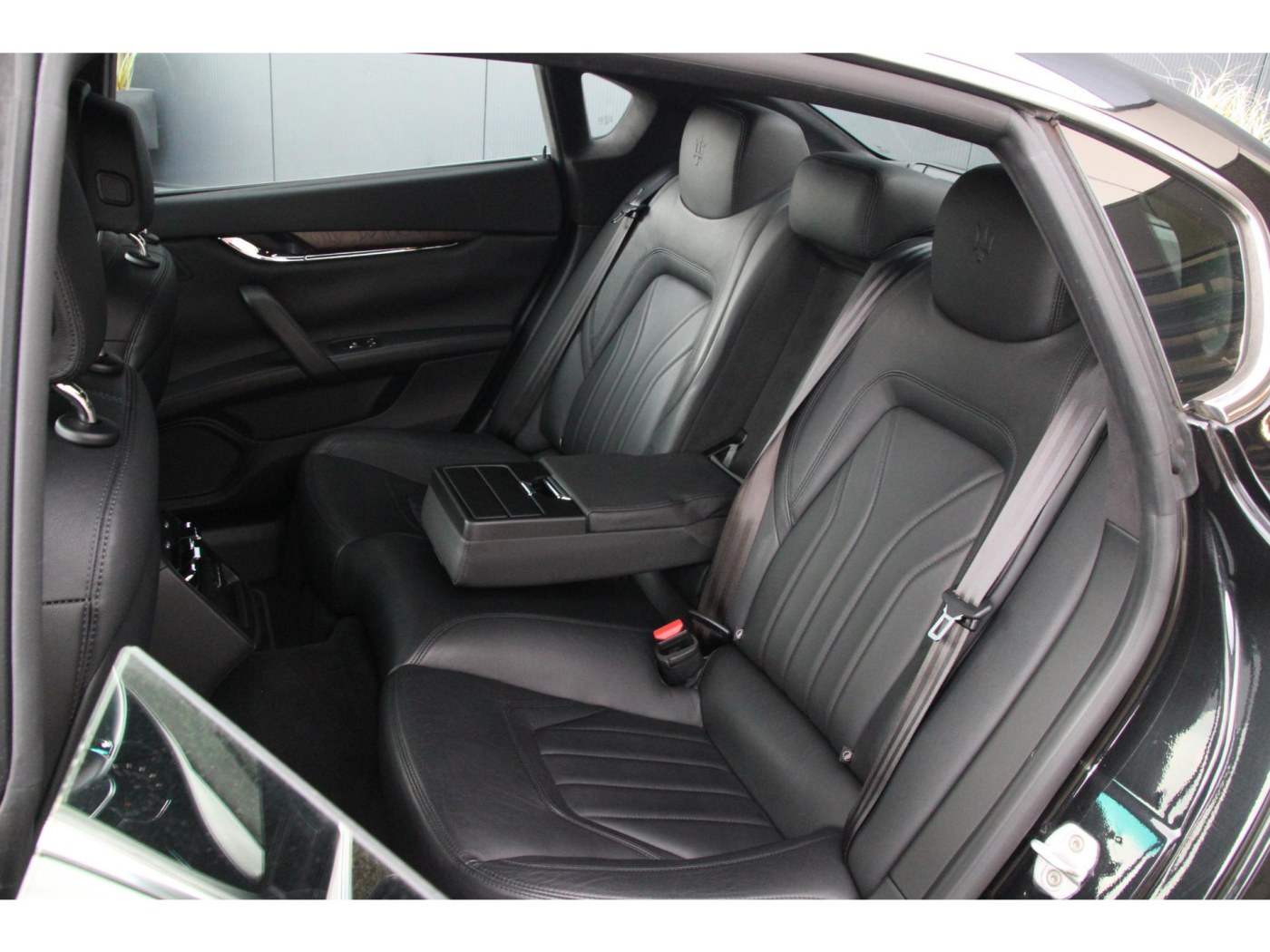 Maserati Quattroporte 3.8 V8 GTS — foto 39 van 48