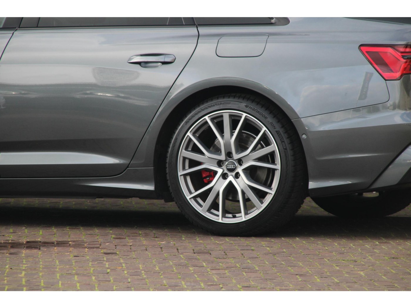 Audi A6 Limousine 55 TFSI e quattro Competition — foto 15 van 22