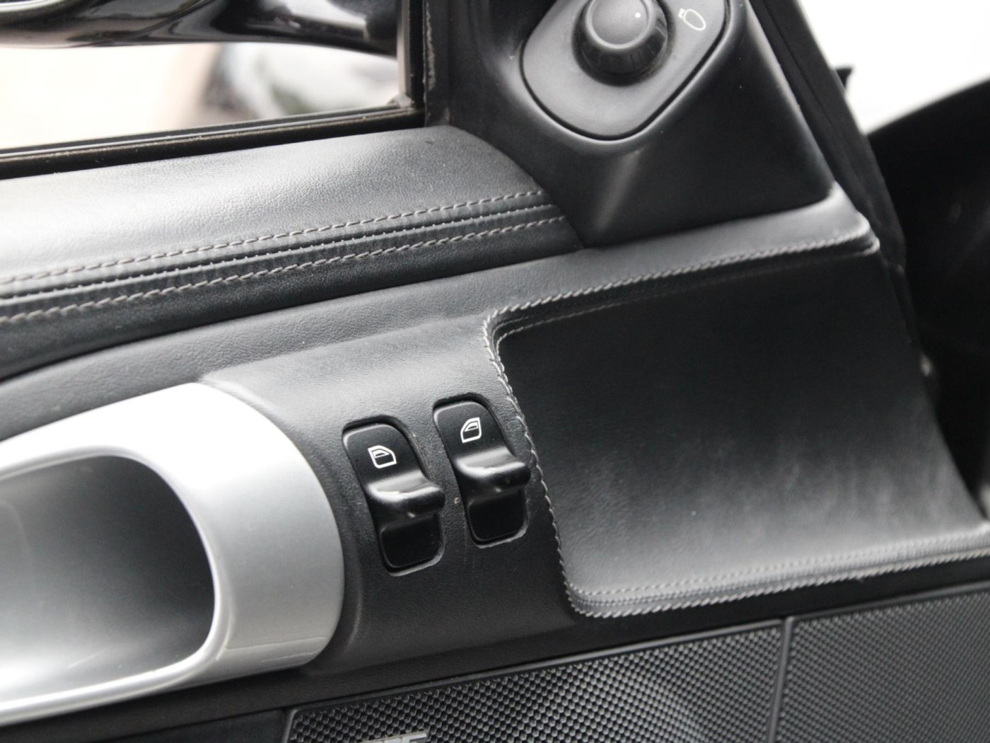 Porsche 911 3.8 Carrera 4S (997) — foto 20 van 47
