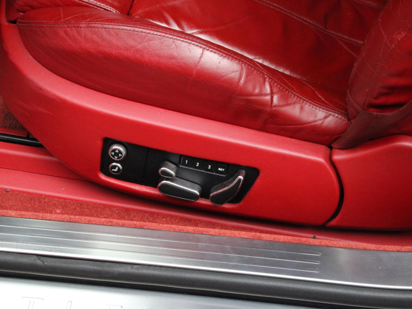 Bentley Continental GT W12 560pk — foto 19 van 30