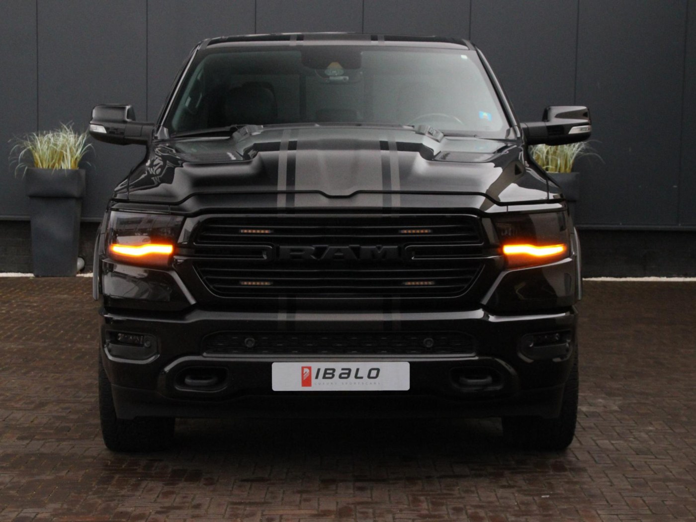 Dodge Ram 1500 5.7 V8 4x4 Crew Cab Laramie G/T — foto 54 van 56