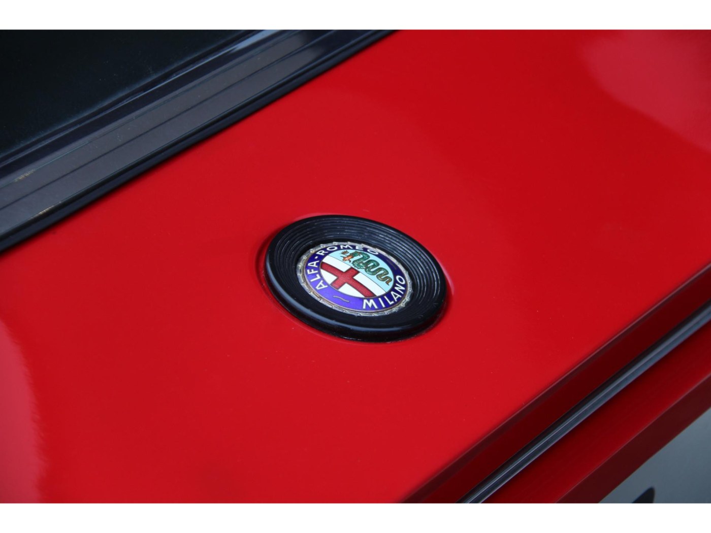 Alfa Romeo Montreal Coupé 2.6 V8 — foto 34 van 45
