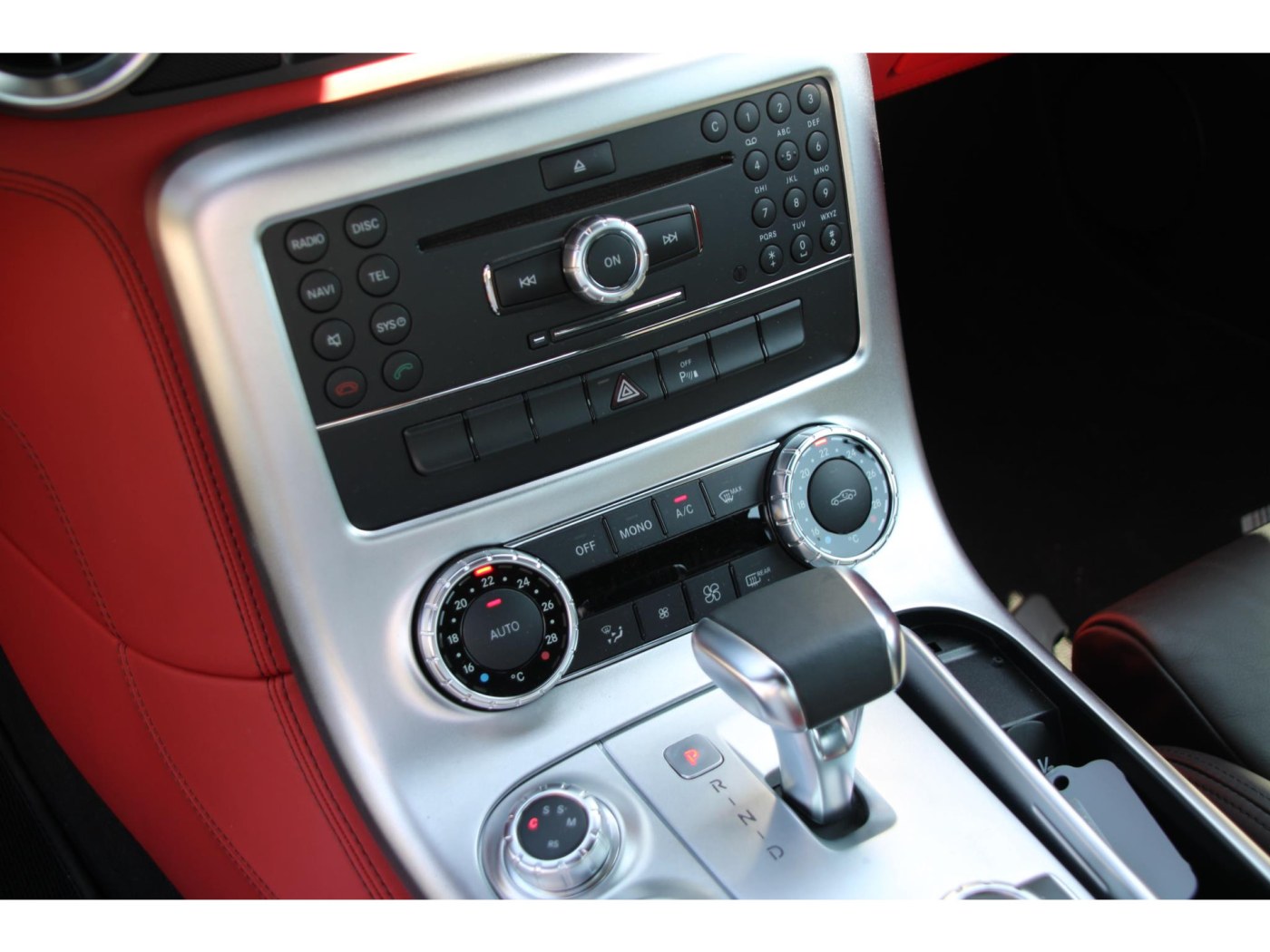 Mercedes-Benz SLS AMG Coupé | 571pk | Only 7.868km | AMG Seats | Alu Beam | — foto 38 van 56