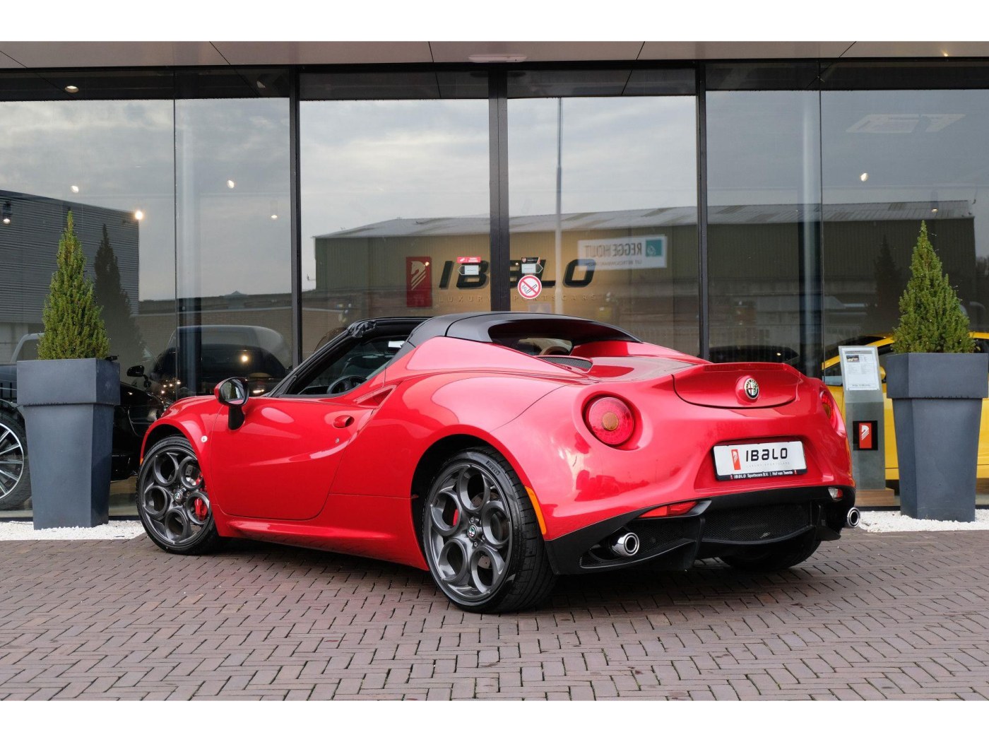 Alfa Romeo 4C Spider 1750TBI TCT - 240pk - Rosso Competizione - — foto 6 van 40