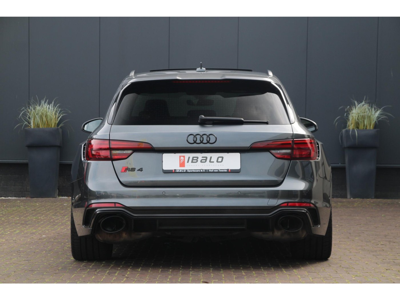 Audi RS4 Avant 2.9 TFSI quattro — foto 15 van 67