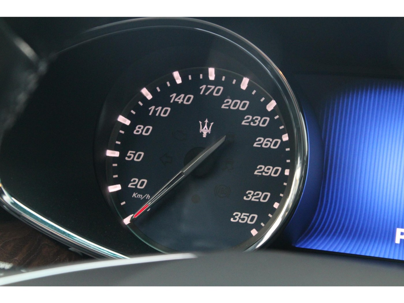 Maserati Quattroporte 3.8 V8 GTS — foto 43 van 48
