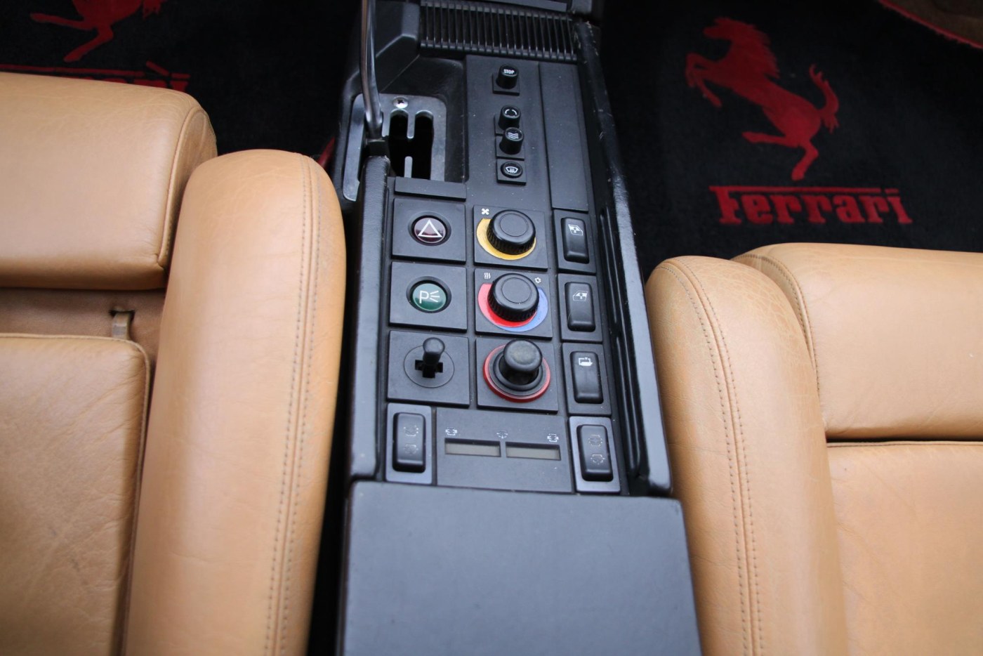 Ferrari Testarossa — foto 17 van 29