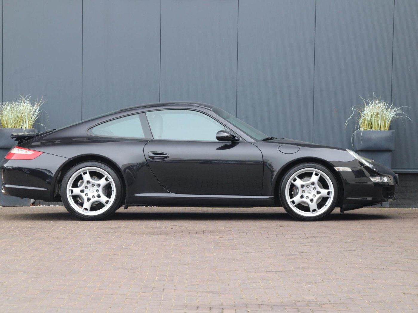 Porsche 911 3.6 Carrera | BTW | 19 inch | Historie | — foto 18 van 19